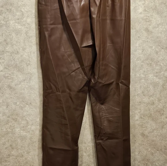 White Fox Edgy Rebellious SZ M Brown Hi Rise Sexy Faux Leather Mob Wife Pants - Picture 3 of 12